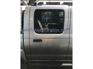NİSSAN SKYSTAR SAĞ ARKA KAPI NİSSAN SKYSTAR SAĞ ARKA KAPI