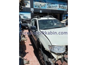MİTSUBİSHİ L 200 EURO 6 SAĞ ÖN KAPI MİTSUBİSHİ L 200 EURO 6 SAĞ ÖN KAPI