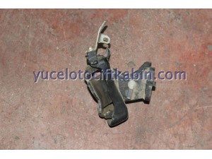 TOYOTA HİLUX MOTOR KULAĞI ÇIKMA ORJİNAL TOYOTA HİLUX MOTOR KULAĞI ÇIKMA ORJİNAL