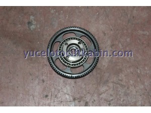 TOYOTA HİLUX MAZOT POMPA DİŞLİSİ ÇIKMA ORJİNAL TOYOTA HİLUX MAZOT POMPA DİŞLİSİ ÇIKMA ORJİNAL