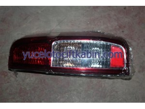 NİSSAN NAVARA SAĞ ARKA STOP YENİ