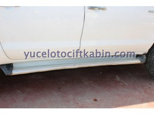 TOYOTA HİLUX YAN BASAMAK EURO 5 ÇIKMA ORJİNAL TOYOTA HİLUX YAN BASAMAK EURO 5 ÇIKMA ORJİNAL