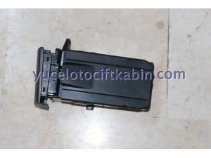 TOYOTA HİLUX BARDAKLIK EURO 6 ORJİNAL ÇIKMA TOYOTA HİLUX BARDAKLIK EURO 6 ORJİNAL ÇIKMA