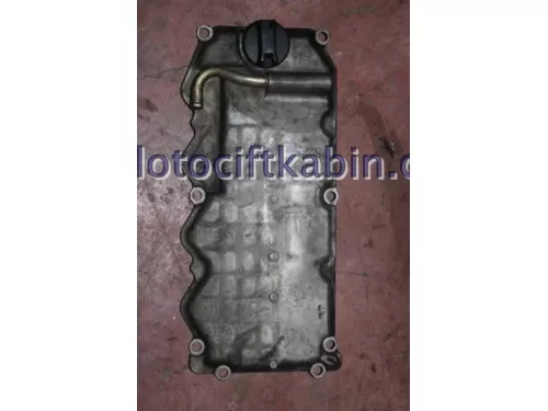 NİSSAN SKYSTAR KÜRBÜTÖR KAPAĞI ORJİNAL ÇIKMA NİSSAN SKYSTAR KÜRBÜTÖR KAPAĞI ORJİNAL ÇIKMA