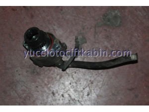 TOYOTA HİLUX FREN VAKUMU ÇIKMA ORJİNAL TOYOTA HİLUX FREN VAKUMU ÇIKMA ORJİNAL