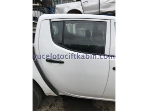 MİTSUBİSHİ L200 EURO 5 SAĞ ARKA KAPI HATASIZ MİTSUBİSHİ L200 EURO 5 SAĞ ARKA KAPI HATASIZ