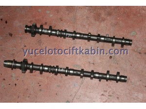 TOYOTA HİLUX EKSANTRİK MİL TAKIMI ÇIKMA ORJİNAL TOYOTA HİLUX EKSANTRİK MİL TAKIMI ÇIKMA ORJİNAL