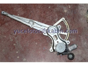 TOYOTA HİLUX ÖN CAM KRİKOSU ÇIKMA ORJİNAL TOYOTA HİLUX ÖN CAM KRİKOSU ÇIKMA ORJİNAL