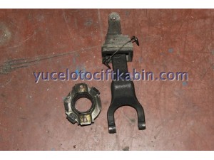 TOYOTA HİLUX DEBRİYAJ ÇATALI VE BİLYASI ÇIKMA TOYOTA HİLUX DEBRİYAJ ÇATALI VE BİLYASI ÇIKMA