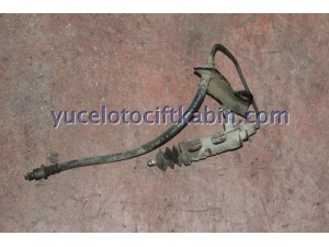 TOYOTA HİLUX DEBRİYAJ ALT MERKEZİ ÇIKMA ORJİNAL TOYOTA HİLUX DEBRİYAJ ALT MERKEZİ ÇIKMA ORJİNAL