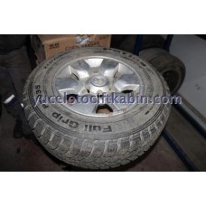 TOYOTA HİLUX 15 JANT ÇIKMA ORJİNAL TOYOTA HİLUX 15 JANT ÇIKMA ORJİNAL