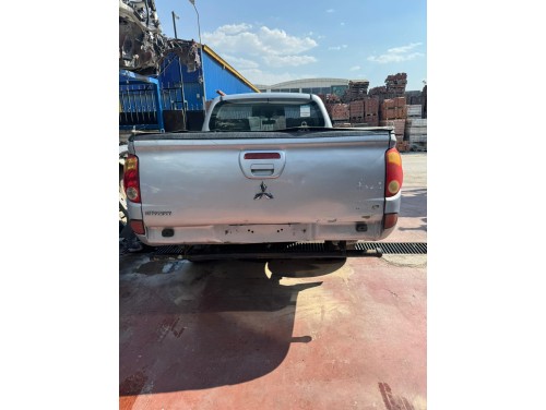 MİTSUBİSHİ E-5 L200 KASA